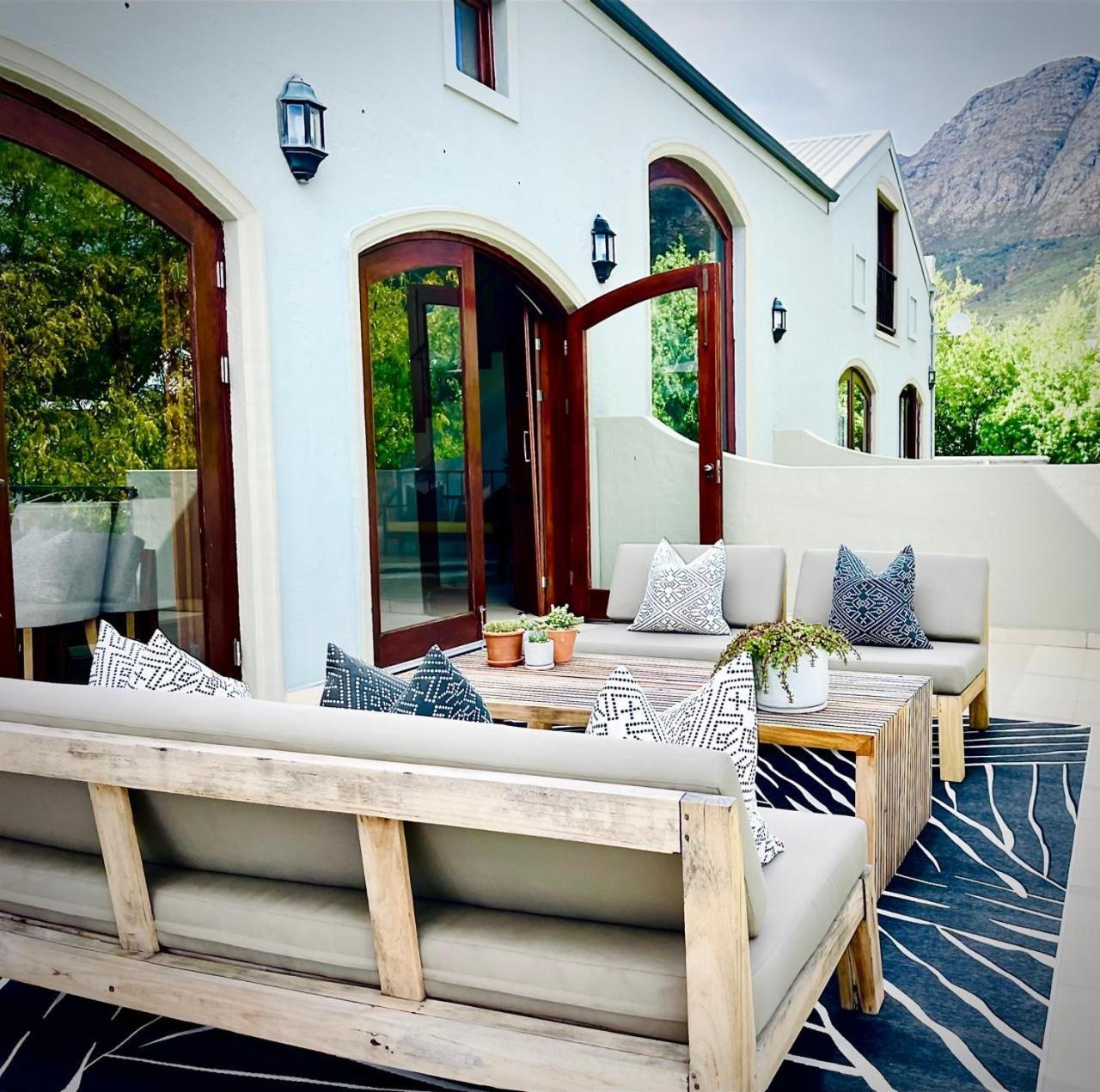 Calais Guest House Franschhoek Exterior photo