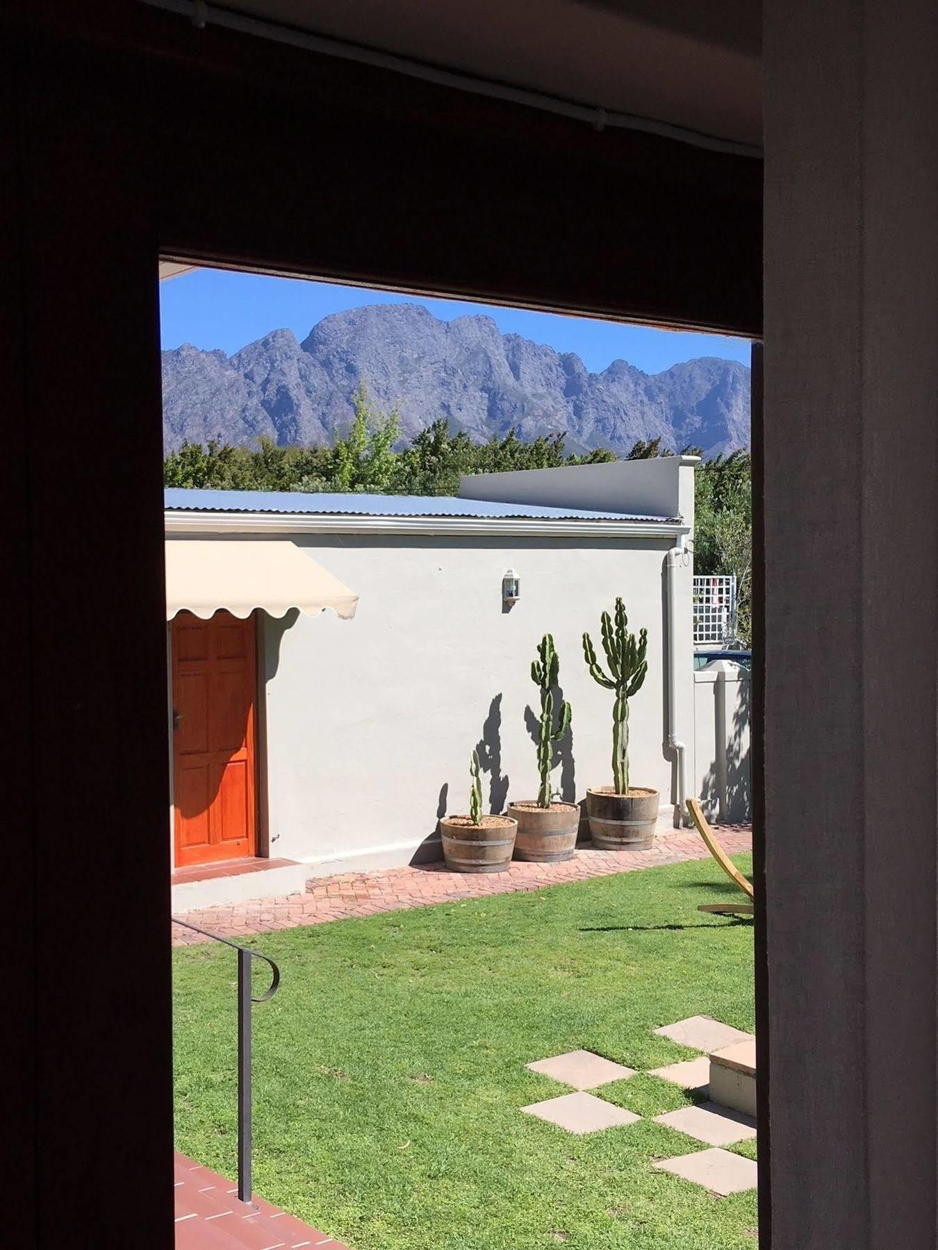 Calais Guest House Franschhoek Exterior photo