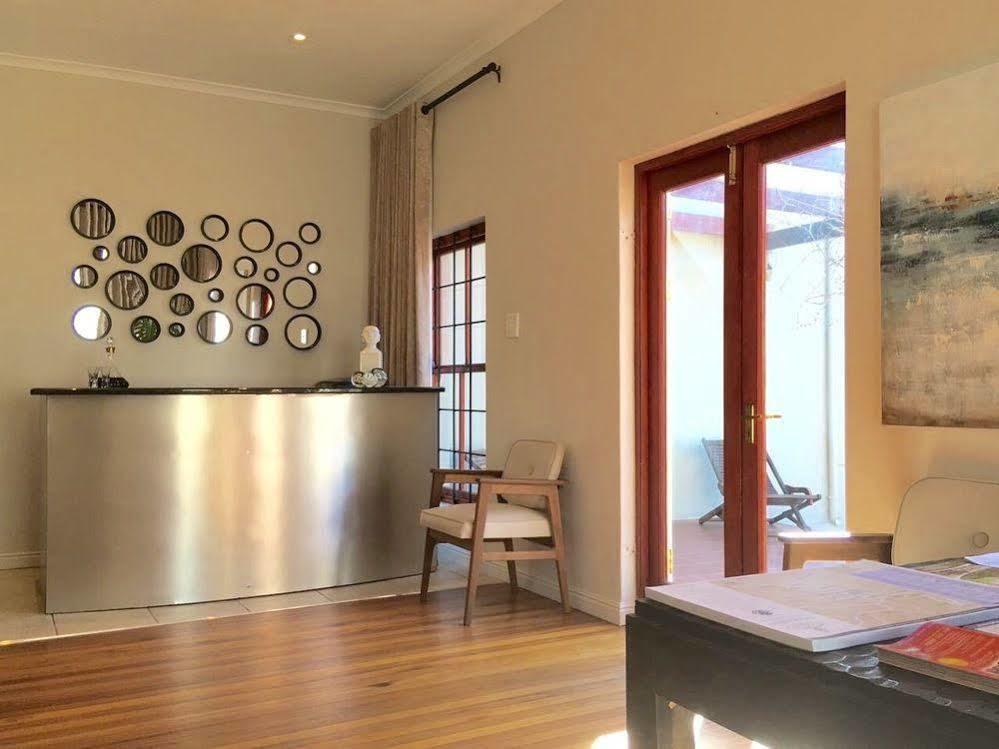 Calais Guest House Franschhoek Exterior photo